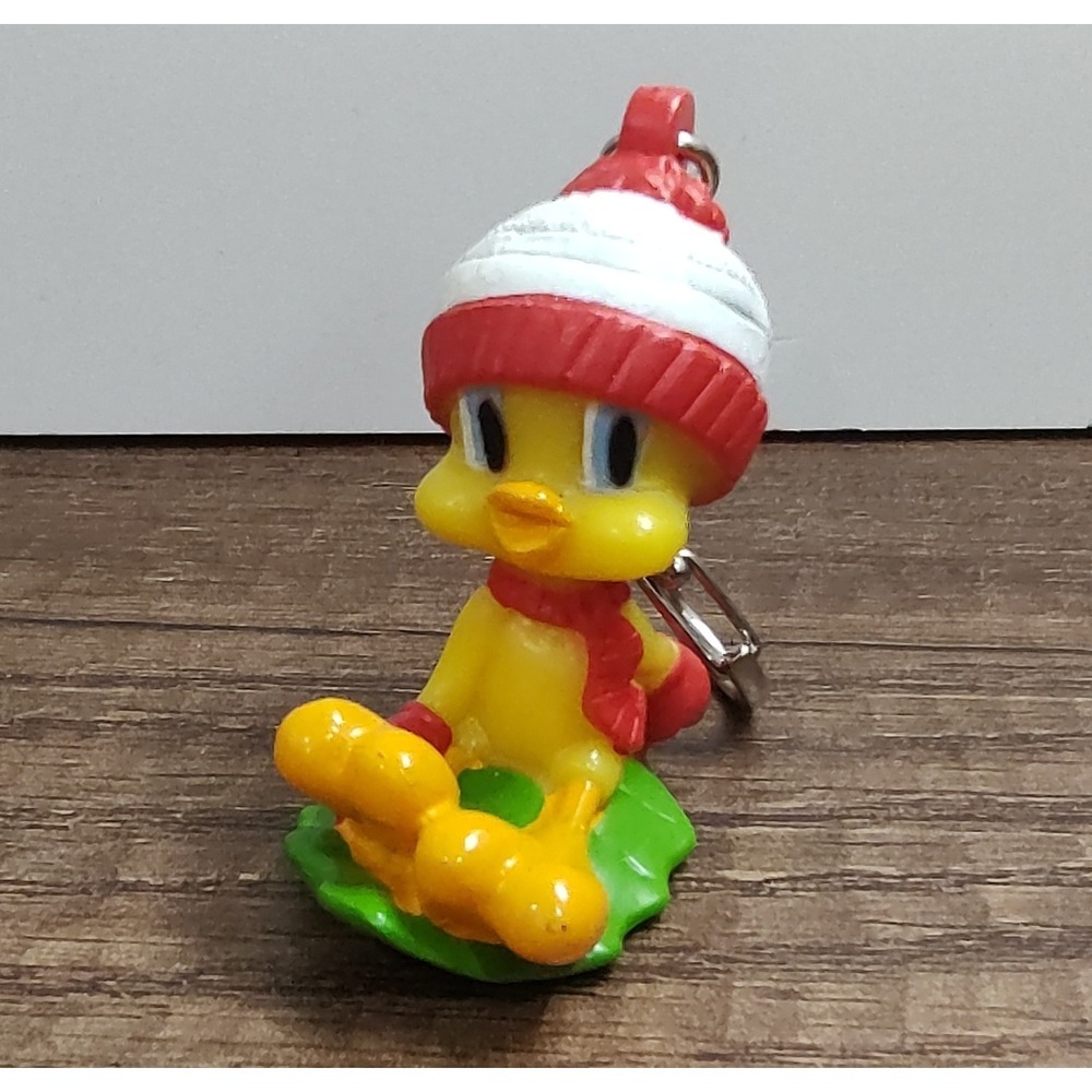 Vtf Tweety Bird Keychain Christmas PVC Figurine Sledding Sled Holly Winter B16